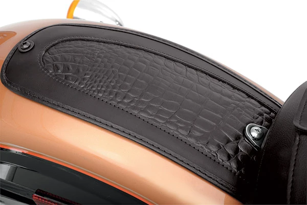 Drag Specialties Fender Skin With Embossed Gator Leather Center